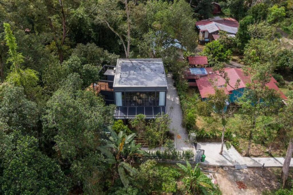 The Estate Hulu Rening - Private Retreat Cabin Batang Kali Εξωτερικό φωτογραφία