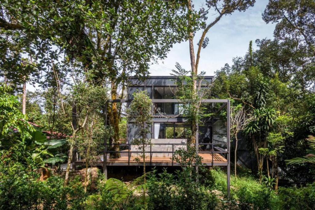 The Estate Hulu Rening - Private Retreat Cabin Batang Kali Εξωτερικό φωτογραφία